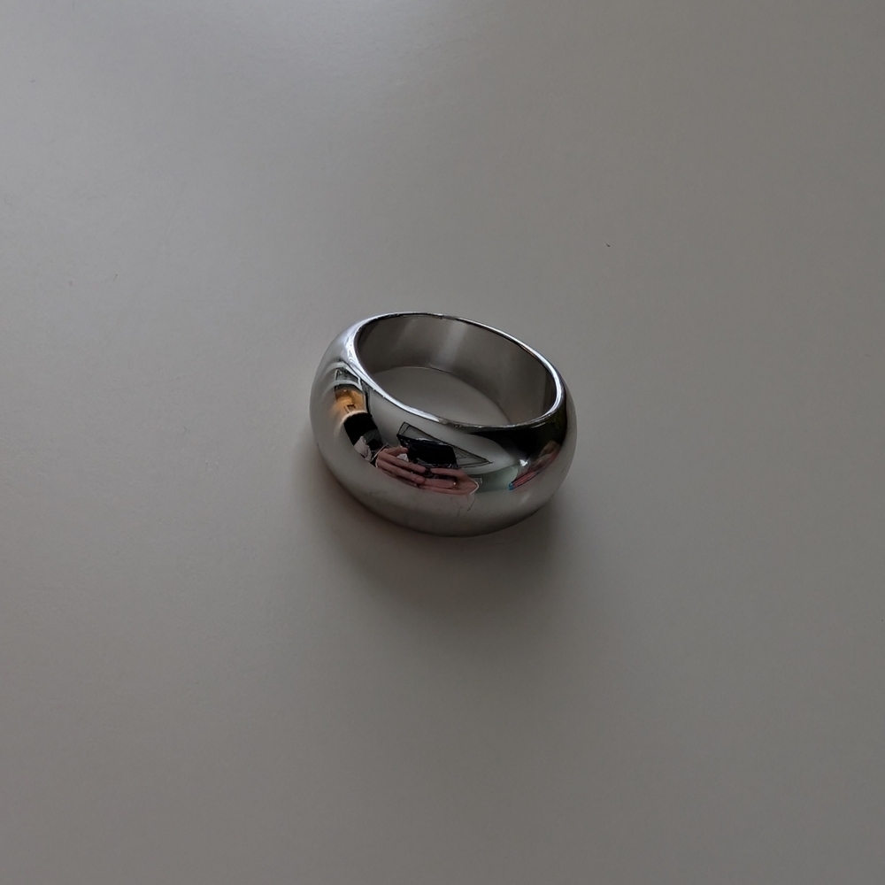 Silver Ring - Picture 7 of 7